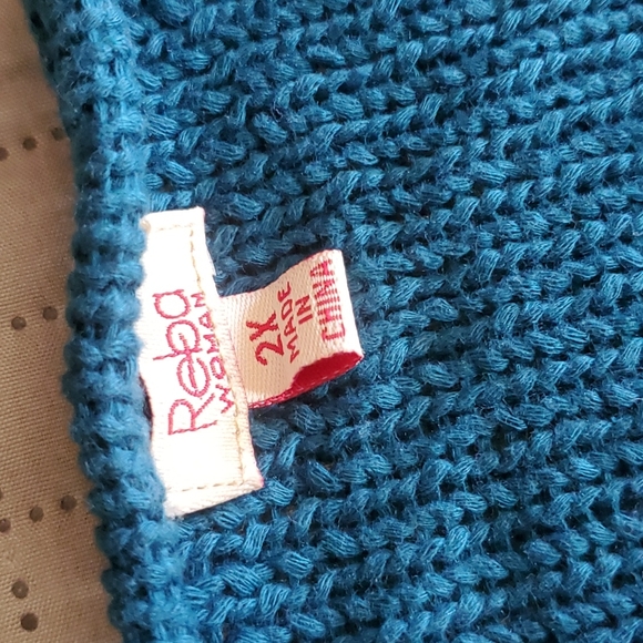 Reba Women Sweaters - Picture 3 of 4